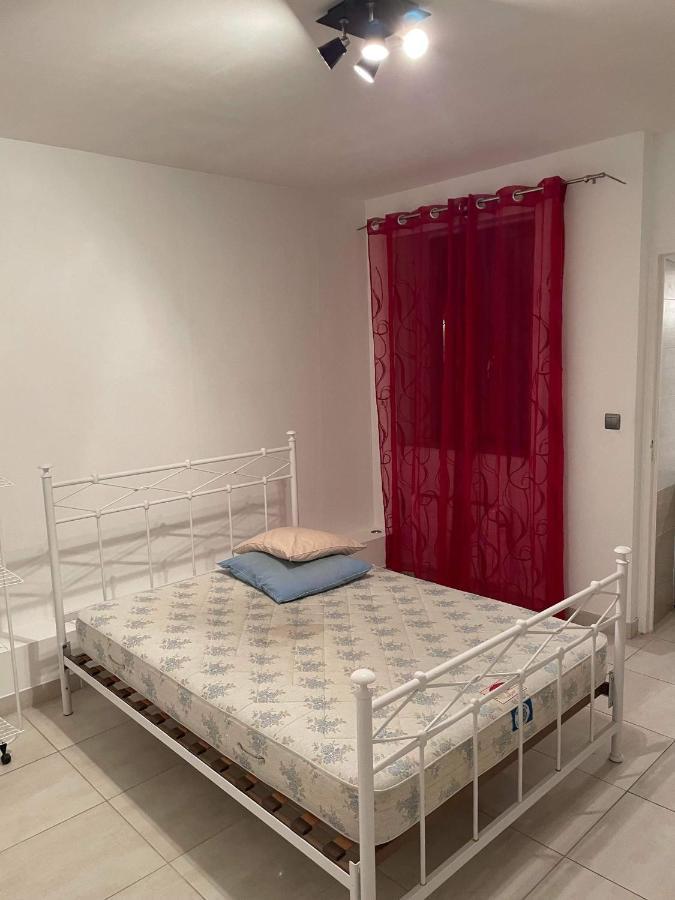 Kd - Appartement Au Coeur De Каркассон Экстерьер фото